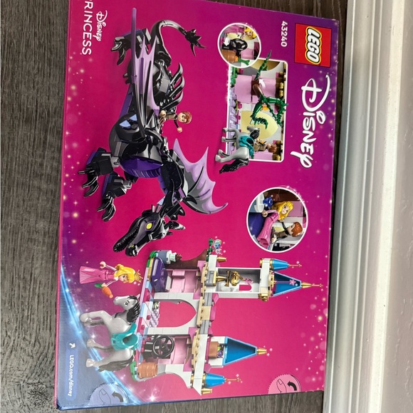 Brand new LEGO Disney Princess Maleficent’s Dragon sleeping beauty - Picture 6 of 10